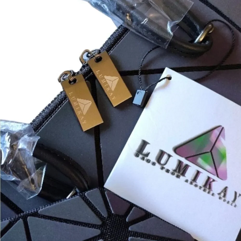 Lumikay Original Geo Holographic‎ Multicolor Satchel Purse Hand Bag NWT